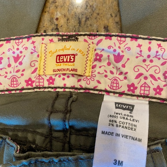 Levi’s Slouch Flair Jeans - Junior - Picture 10 of 10